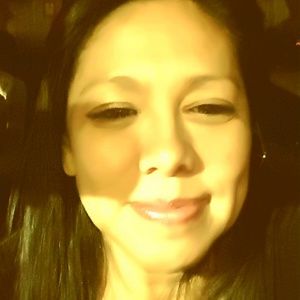 Meet your Posher, Alma